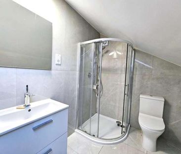 Cleverley Close, London, SE7 - Photo 5