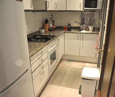 Piso de alquiler en Carrer de Miquel Ribes Llopis, Centre - Photo 4