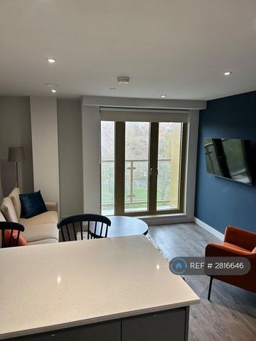 1 bedroom flat to rent - Photo 4