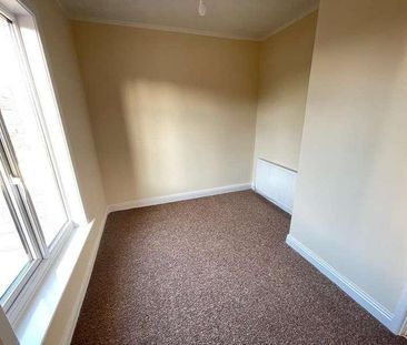 Buckingham Street, Hull, HU8 - Photo 3