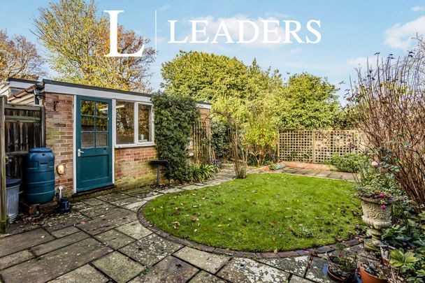 3 bedroom house to rent Oldaker Road, Newick, Lewes, East Sussex, BN8 - Photo 1