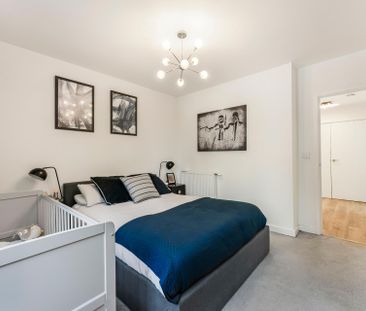 Merriam Close - Photo 5