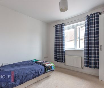 Lupin Close, - Photo 4