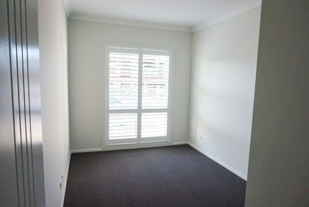 Modern 1-Bedroom Granny Flat in a Prime Location - Photo 3