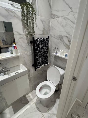 Room in a Shared Flat, London Road, SW16 - Photo 3