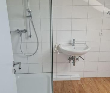 Gut geschnittene 2-Zimmer DG-Wohnung in Biemenhorst - Foto 1