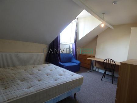 4 bedroom property to rent - Photo 4