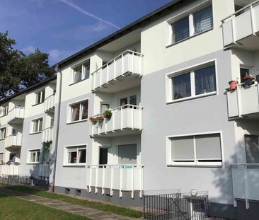 Geräumige 2-Zimmerwohnung mit Balkon, in ruhiger Lage! - Photo 1