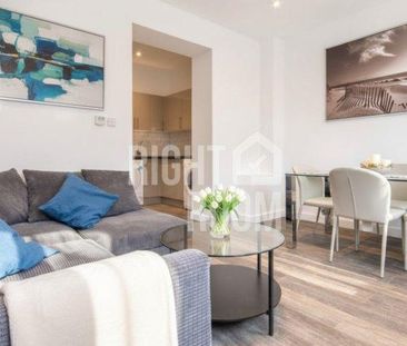 1 bedroom in a house share to rent - Photo 1