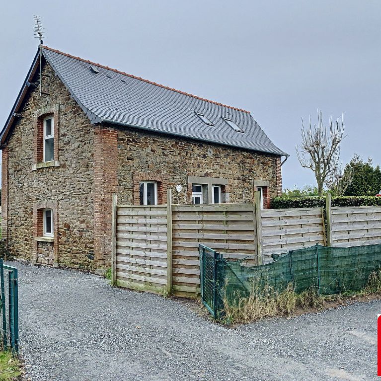 Maison centre ville 35610 PLEINE FOUGERES - Photo 1
