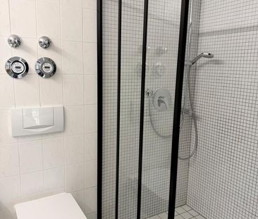 Zentral + voll möbliert im Loft-Stil (2 J. befristet + 1 J. MMD) - Foto 1