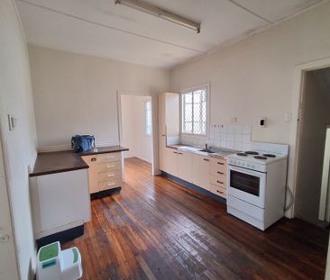 Prime Location in Heart of Lawnton - Photo 6