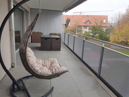 MAGNIFIQUE 2 ½ PIECES AVEC GRAND BALCON ! - Photo 1