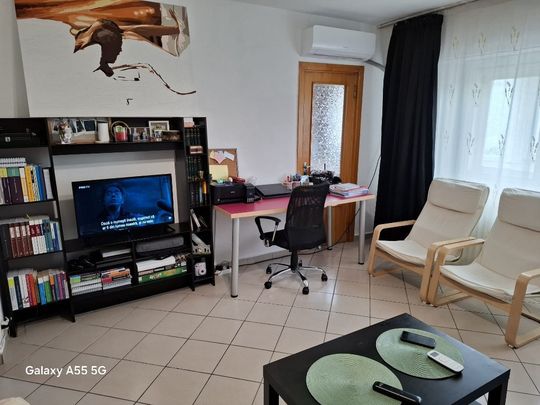 Proprietar inchiriez garsoniera zona Liberty Mall - Fotografie 1