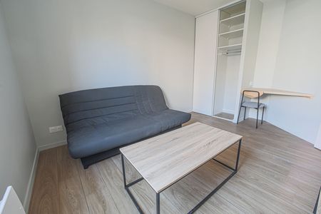 Location Appartement 1 pièce 24m² LE HAVRE 76600 - Photo 2