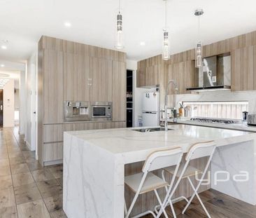 Luxury Home In Mickleham's Finest - Photo 4