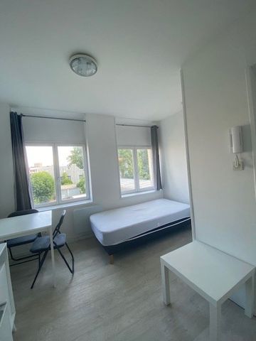 Appartement F1 (18 m²) à louer à ROUBAIX - Photo 3