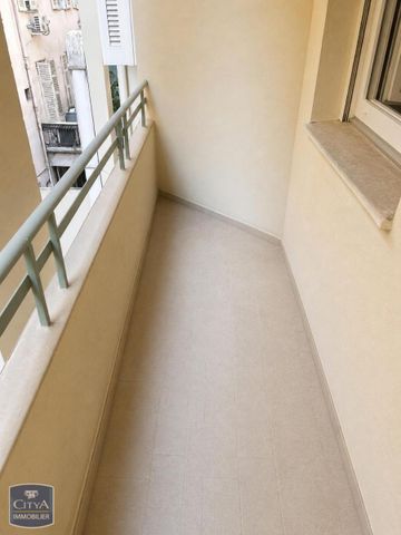 Location Appartement 2 pièces 40m² NICE 06000 - Photo 5