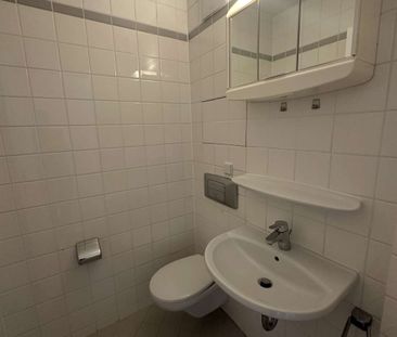 4-Zimmer-Wohnung mit Balkon, offener Küche, Gäste-WC - Photo 4