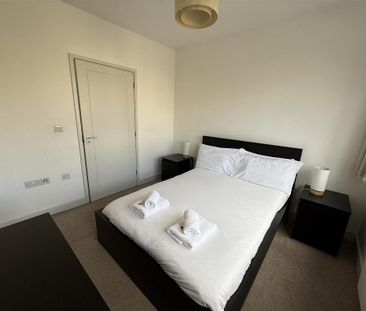 1 bedroom flat to rent - Photo 2