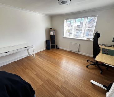 4 bedroom detached house to rent - Photo 6