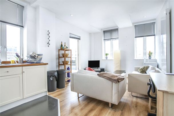 Henriques Street, Whitechapel, London, E1 1LZ - Photo 1