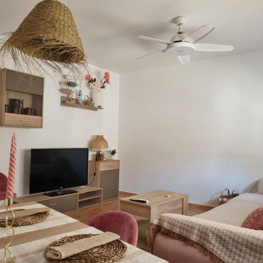 Piso de alquiler en Calle de la Fuensanta, 30, Centro - Photo 1