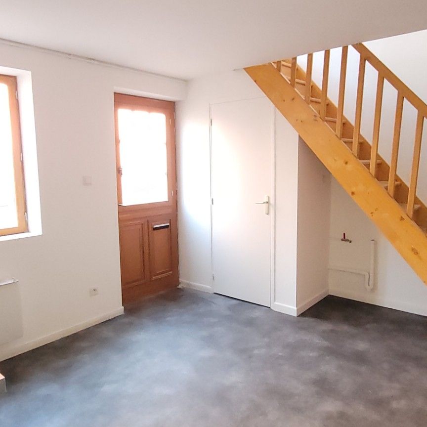 Location Appartement 2 pièces 31m² ST OMER 62500 - Photo 1