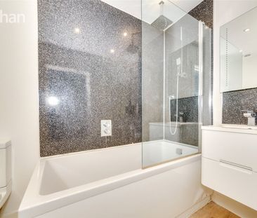 4 bedroom terraced house to rent - Photo 4