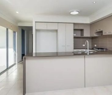 Spacious & Modern Living Home in Sought After Mango Hill! - Photo 6