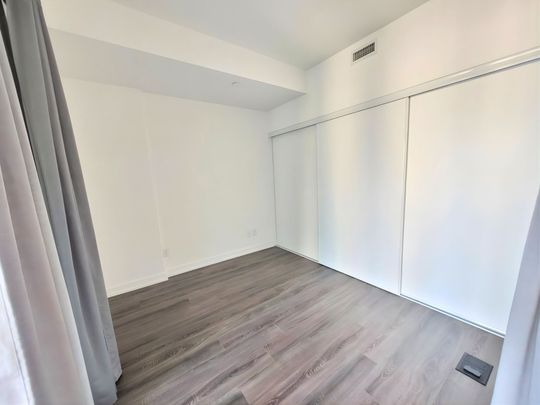 For Lease - 20 Edward Street Unit# 1822, Toronto, Ontario - Photo 1