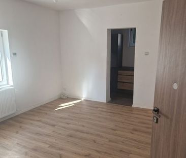 Inchiriez apartament de 110 mp in centrul orasului Sf Gheorghe - Photo 5