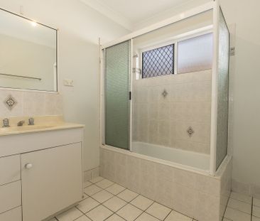 12 Cobham Crescent, Kirwan - Photo 6