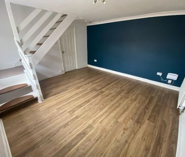 2 bed terraced house to rent in Fuller Road, Sunderland, Hendon, SR2 - Photo 4