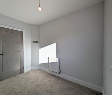 3 bedroom house to rent - Photo 2