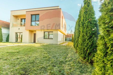 Vila in stil mediteranean, lux, statiunea balneoclimateri... - Fotografie 4