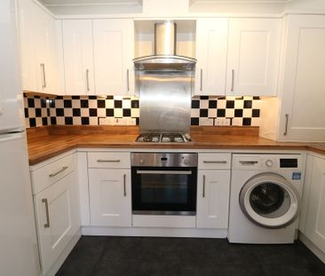 Horsham Road, Dorking, RH4 - Photo 6