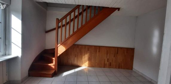 Maison d'habitation - Photo 2