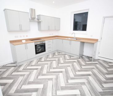 3 bedroom terraced house to rent - Photo 1