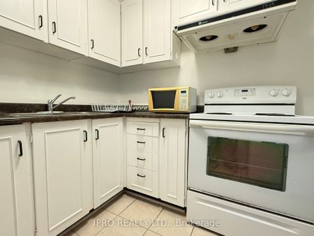 For Lease - 33 Yatesbury Road Unit# Lower, bedroom #2, Toronto, Ontario - Photo 5