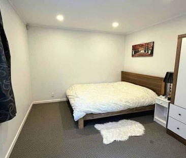 Self-Contained Guest Suite in Mairangi Bay area - Photo 4