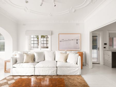 1/30 Yarranabbe Road, Darling Point NSW 2027 - Apartment For Rent | Domain - Photo 2