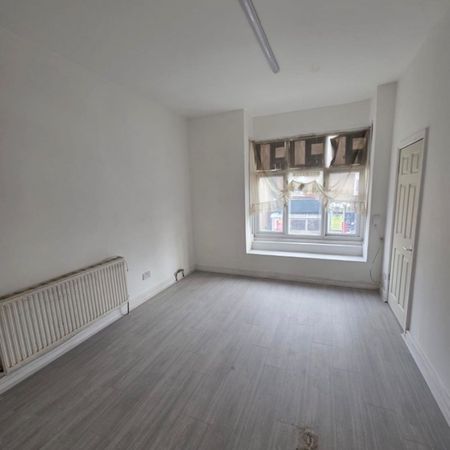 1 Bed Flat, Dudley Road, B18 - Photo 4