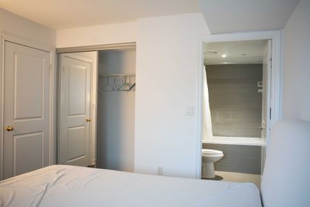 For Lease - 386 Yonge Street Unit# 2310, Toronto, Ontario - Photo 5