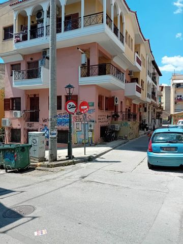Studio/Γκαρσονιέρα για ενοικίαση Κουλέ Καφέ (Άνω Πόλη) - Photo 3
