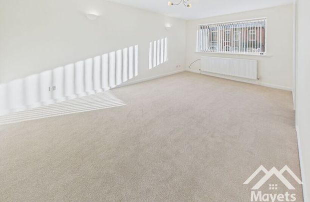 33d East Park Road, Blackburn - Photo 1