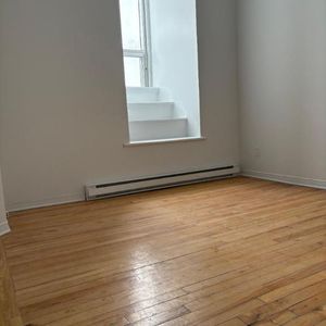 1 CH - 1 SDB - Montréal - $1,199 /mo - Photo 2