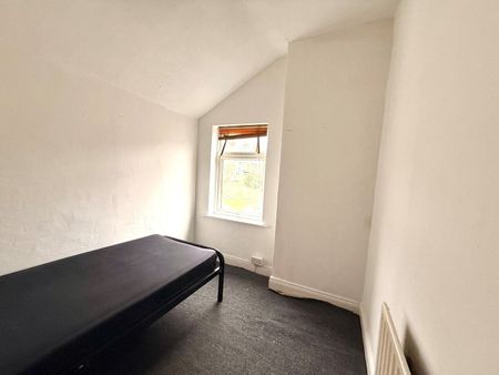 Oxford Street, Loughborough - Photo 3