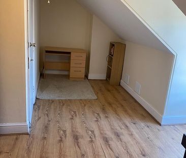 Room in a Shared House, Horfield, BS7 - Photo 2