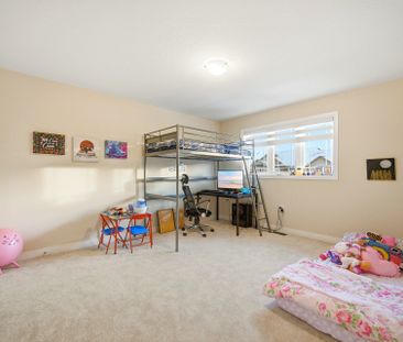 For Lease - 180 CITTADELLA Boulevard, Hamilton, Ontario - Photo 5